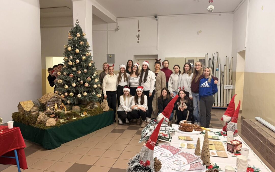 OBILJEŽAVANJE BOŽIĆNIH BLAGDANA U NAŠOJ ŠKOLI